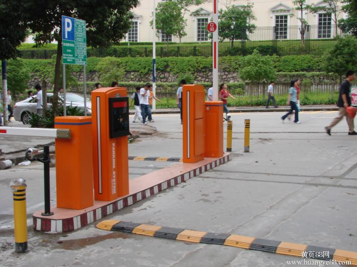 塘廈華賽電子城批發(fā)市場(chǎng)停車(chē)場(chǎng)系統(tǒng)工程